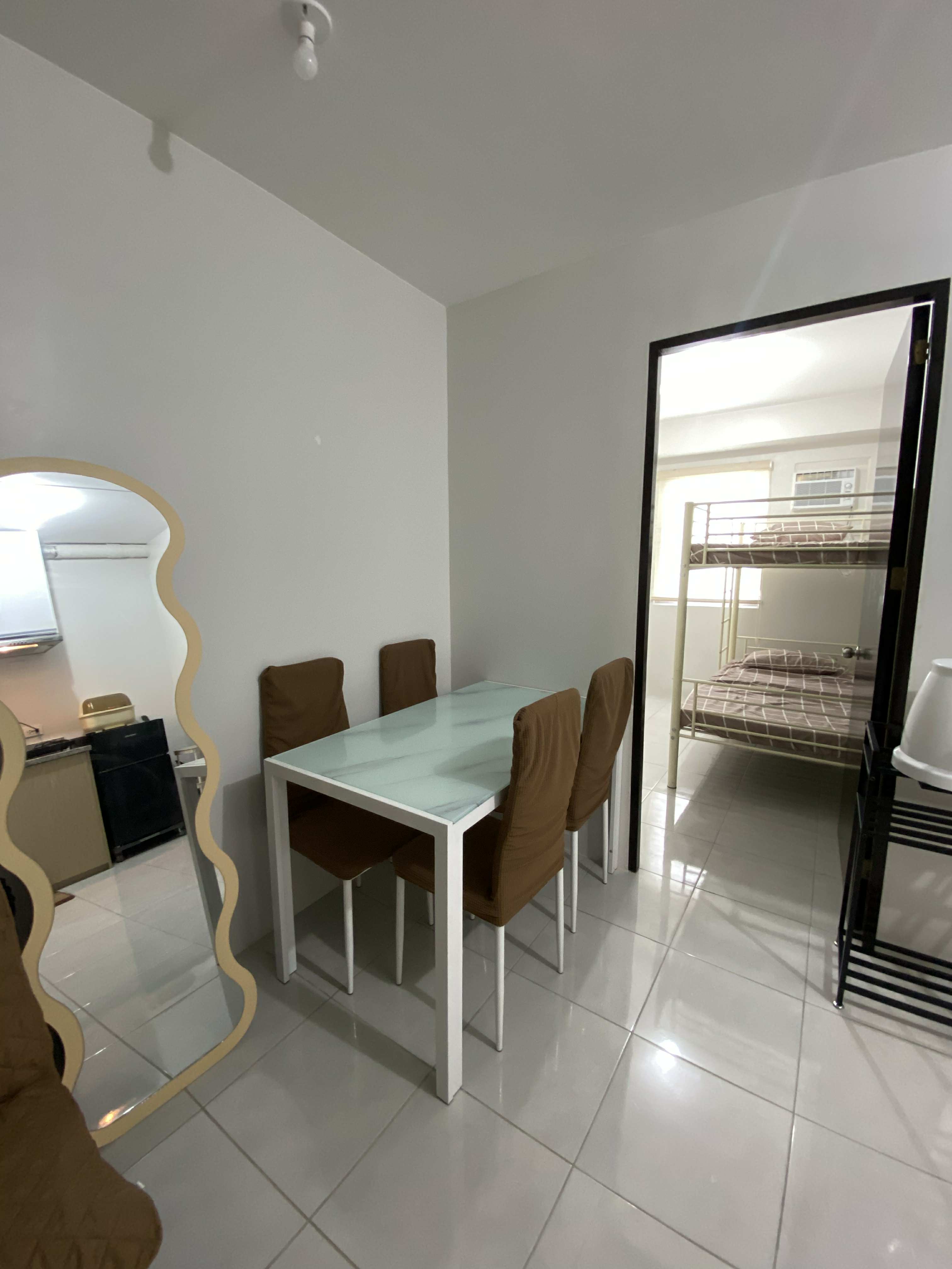 2 Bedroom Condo For Rent- Deca Homes Banilad https://www.rent.ph/uploads/0000/115/2025/11/15/messenger-creation-aee9199f-af1d-4d86-a7e1-998499404940.jpeg