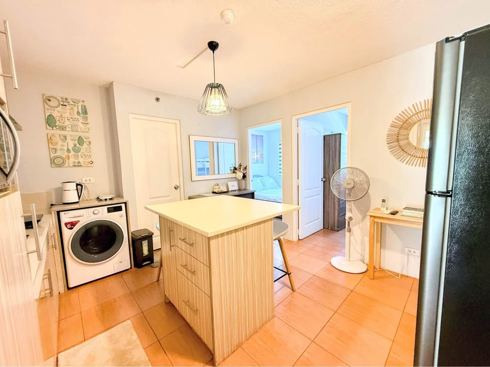 Sanremo Oasis 3BR for RENT Rare Unit with Parking, SRP, Cebu City https://www.rent.ph/uploads/0000/120/2025/08/22/14.jpg