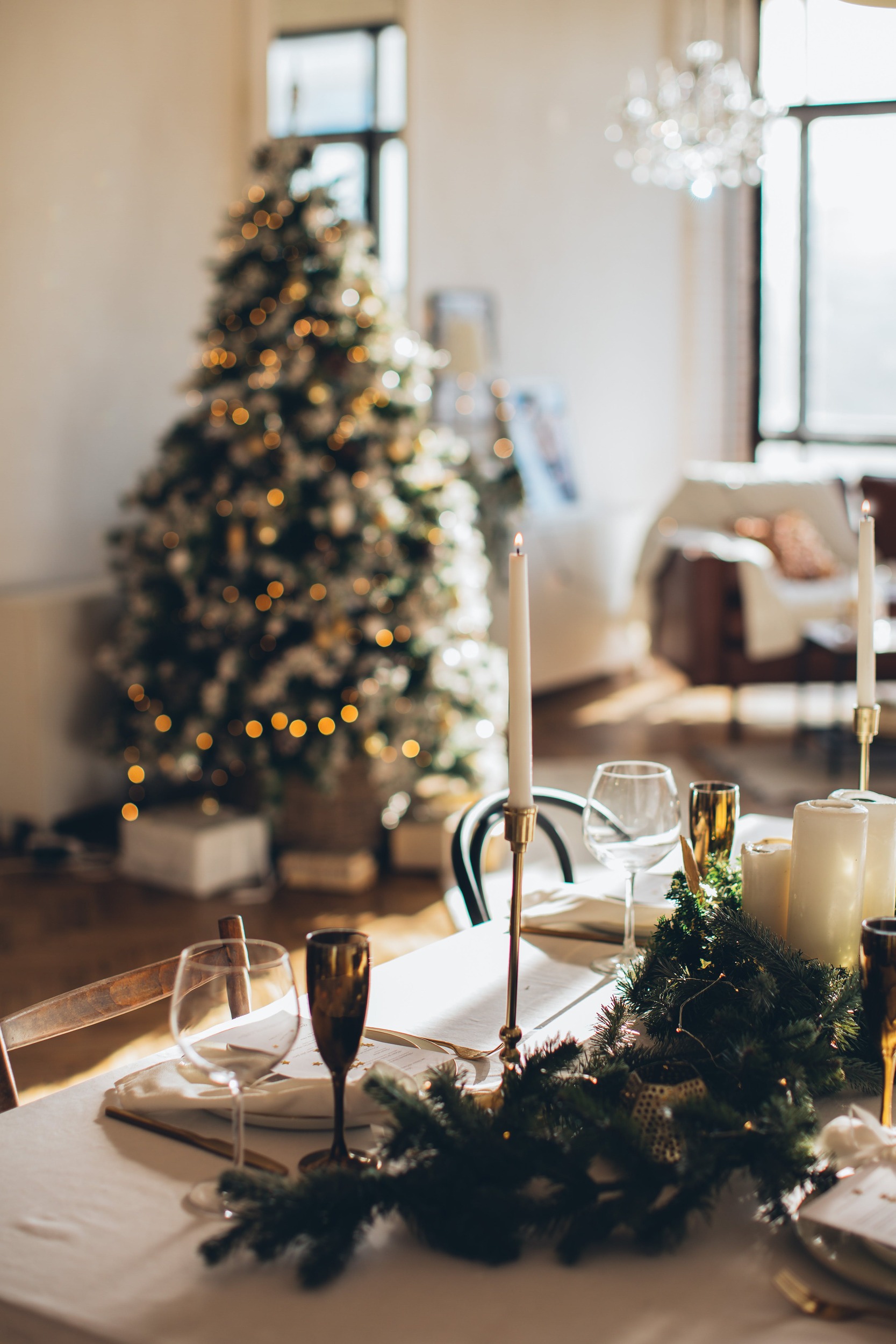 Brilliant Ber-Months: Unlocking Real Estate Riches in the Coziest Season