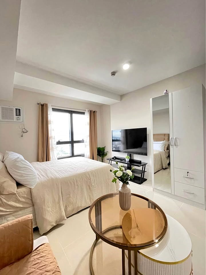 Studio-type Condo for RENT in JTower Residences Beside SM Jmall Mandaue https://www.rent.ph/uploads/0000/230/2025/09/12/532025694-785388737208014-8571528363504929394-n1.jpg