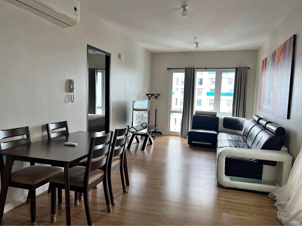 FOR RENT: 1-Bedroom Condo at Ayala Business Park  Across Ayala Center Cebu https://www.rent.ph/uploads/0000/230/2025/10/31/571994200-1150118120008674-8743768080676138110-n1.jpg
