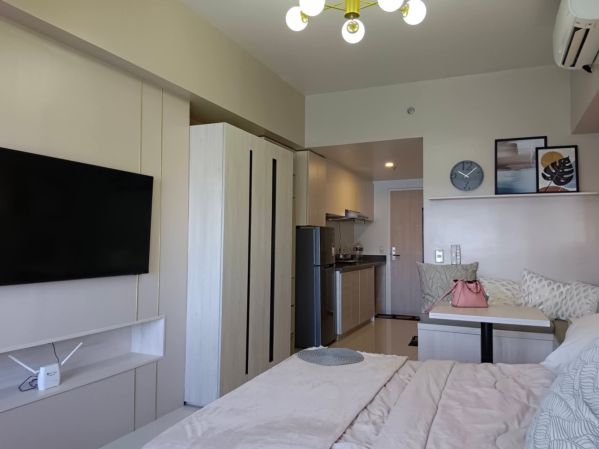FULLY FURNISHED 30SQM STUDIO FOR RENT https://www.rent.ph/uploads/0000/914/2026/02/03/1000277288.jpg