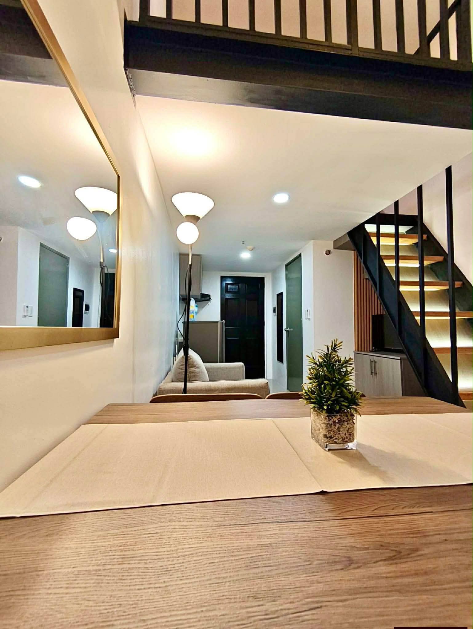 NEWLY FURNISHED LOFT TYPE CONDO IN BLOQ MANDAUE https://www.rent.ph/uploads/0000/914/2026/04/05/1000290156.jpg
