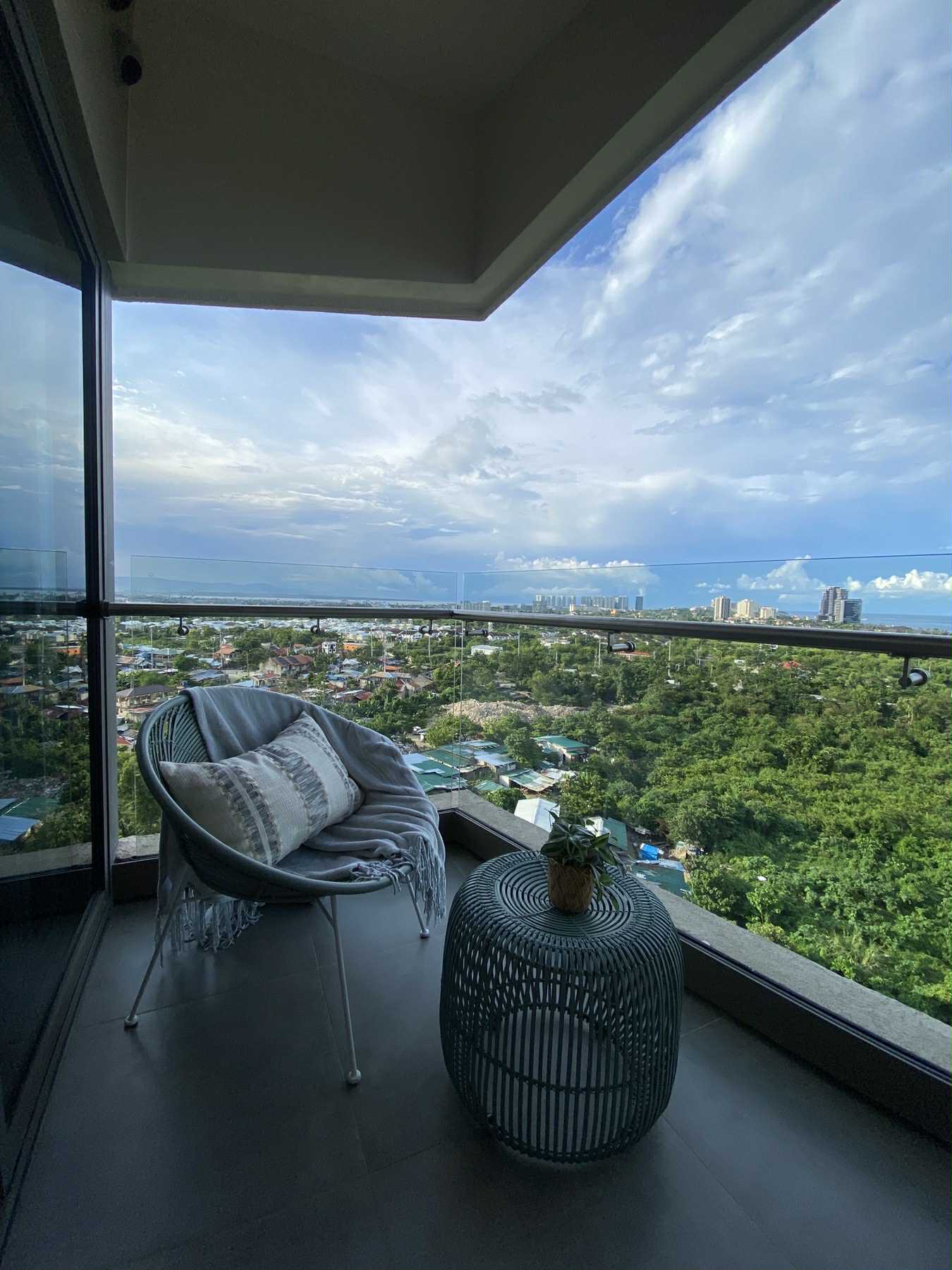 Tambuli Seaside Studio https://www.rent.ph/uploads/0014/14283/2025/11/23/messenger-creation-8ecd6e16-44cf-402f-be9c-6d9170742909.jpeg