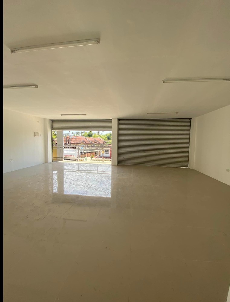 Commercial Space | Upper Right Side 2nd Floor | Cotcot Liloan | 60 sqm |Along the National Hiway https://www.rent.ph/uploads/0014/14340/2024/04/25/101.jpg
