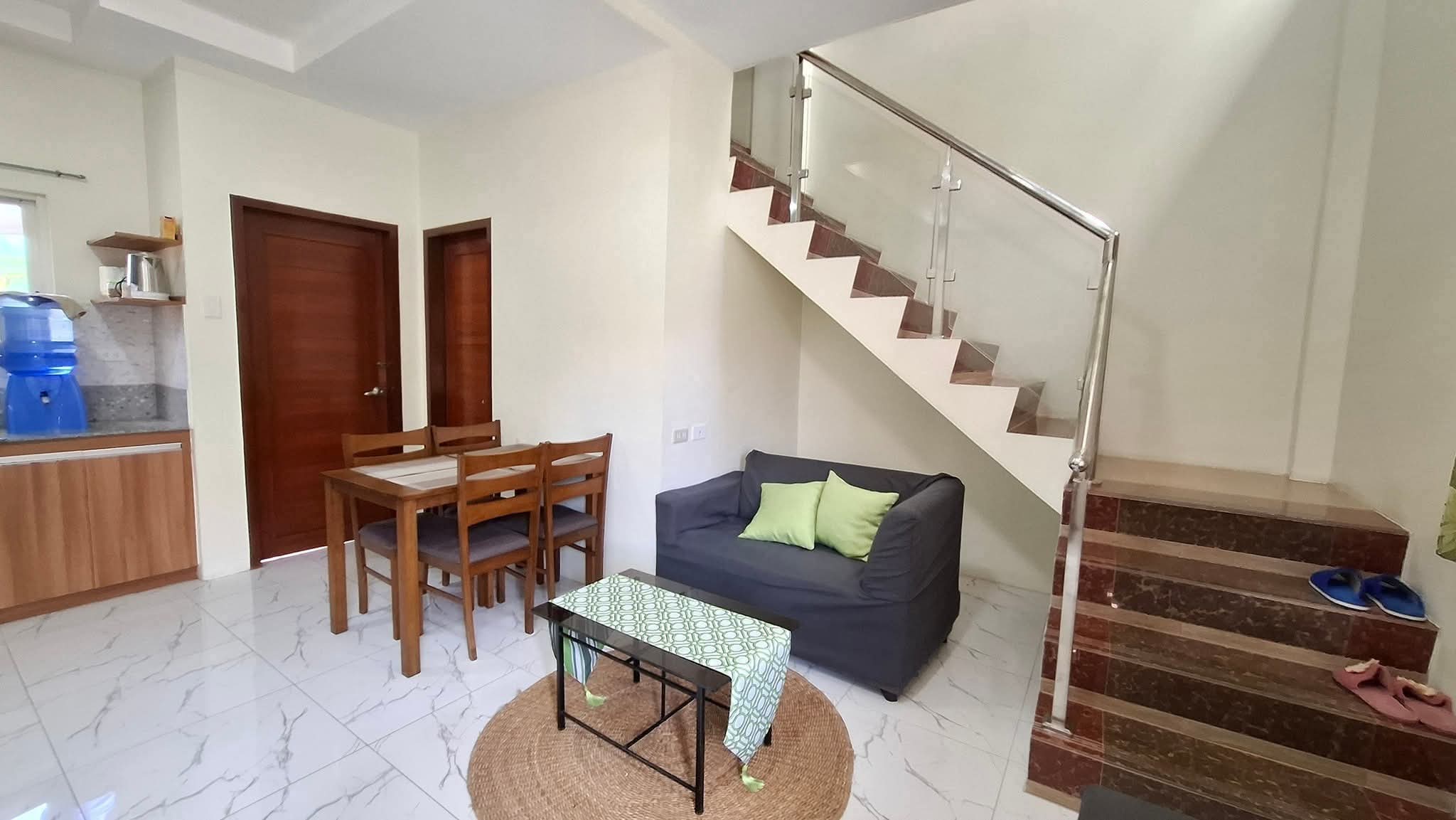 Cozy Furnished Apartment https://www.rent.ph/uploads/0014/14885/2025/11/06/1000113400.jpg