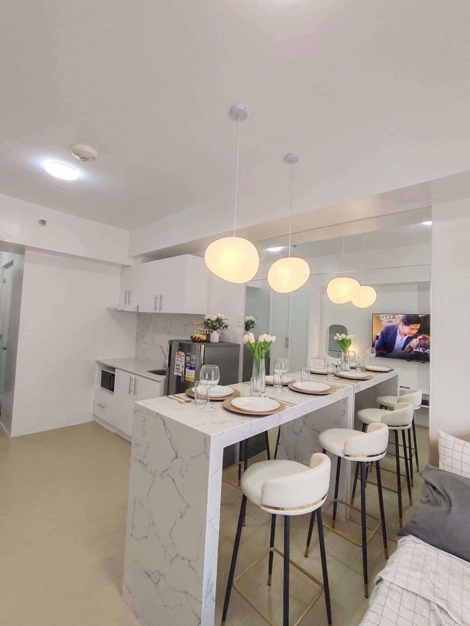 Fully Furnished -Studio Unit https://www.rent.ph/uploads/0016/16193/2025/08/14/img-7676.jpeg