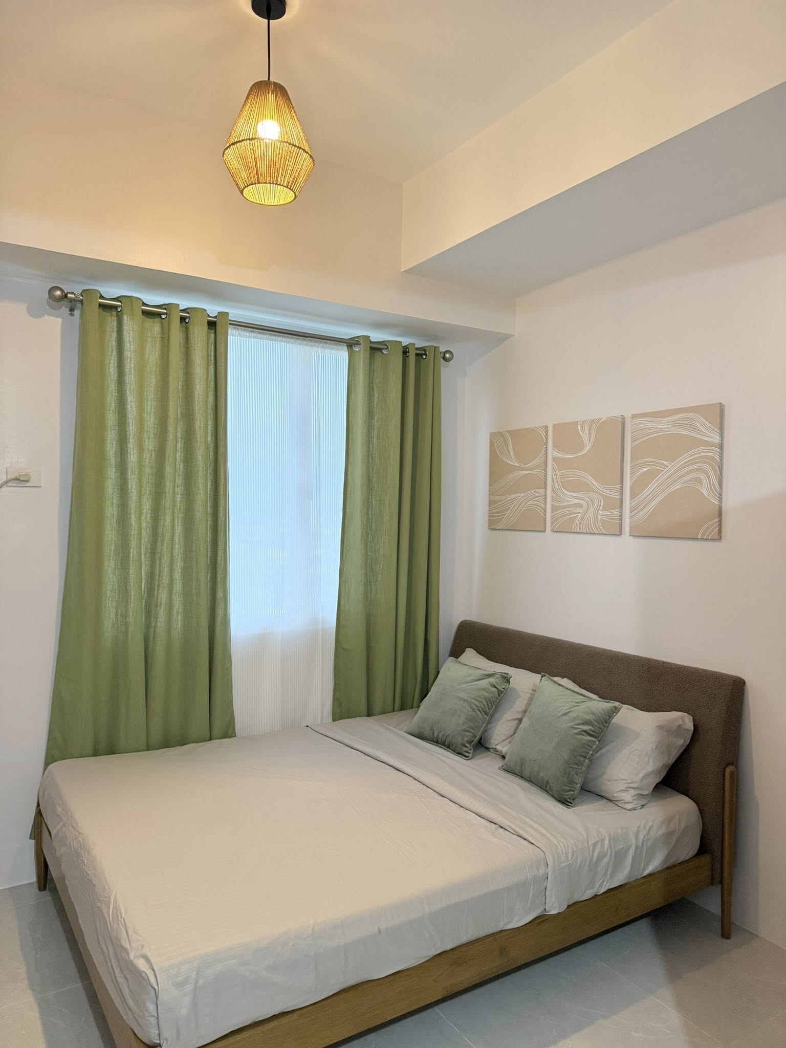 Brand New Studio Unit for Rent in Casa Mira Towers Mandaue | Pet-Friendly Condo Near Pacific Mall | ₱18K Monthly https://www.rent.ph/uploads/0016/16244/2026/02/04/1.jpg