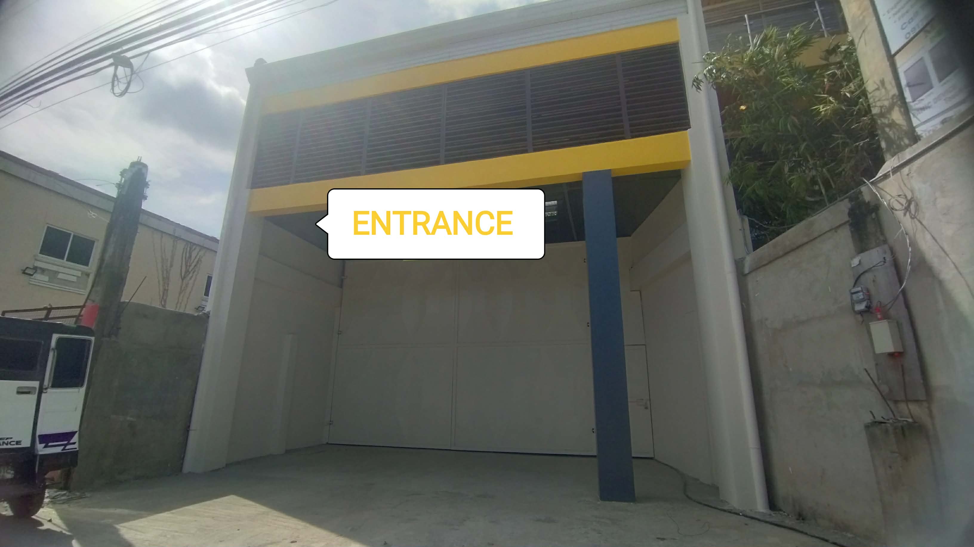 WAREHOUSE FOR RENT ALONG THE HIGHWAY https://www.rent.ph/uploads/0018/18764/2026/03/24/attyds4jlwuw2ptfcgpd19ybtqosg3cbgce8cqxzphskyy.jpeg