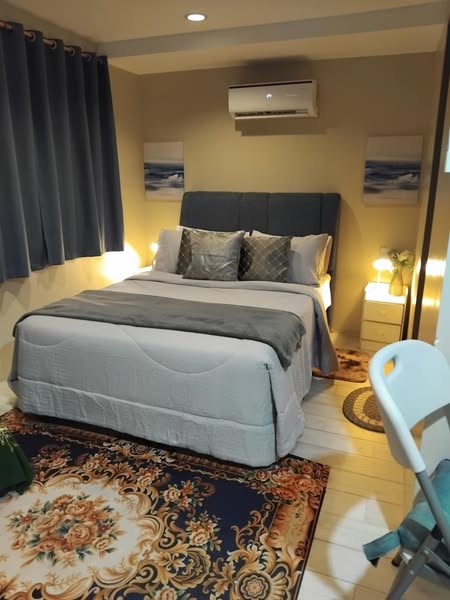High Class Cityscape Grand Tower Studio with Balcony near Ayala https://www.rent.ph/uploads/0019/19704/2025/07/02/511162725-10230654986100223-3382513740685236205-n1.jpg