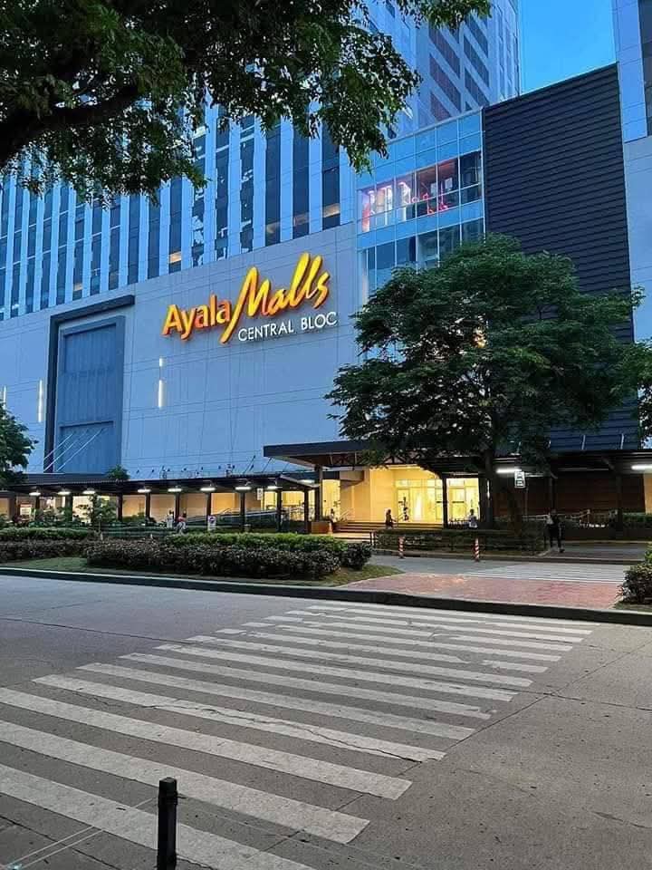 Studio -Condominium https://www.rent.ph/uploads/0019/19777/2025/06/20/10000014641.jpg