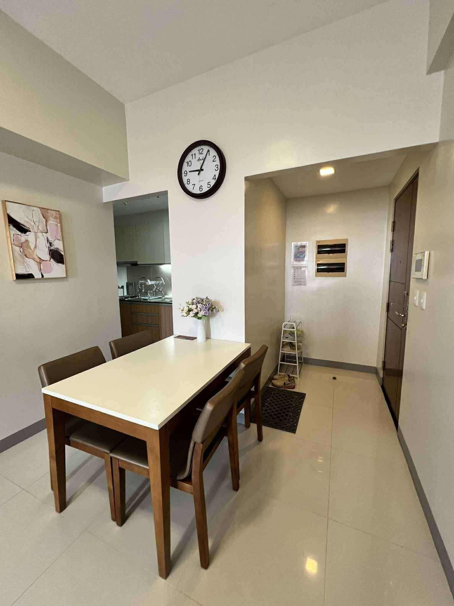 1Bedroom-Condominium https://www.rent.ph/uploads/0019/19777/2025/11/02/1000023192.jpg