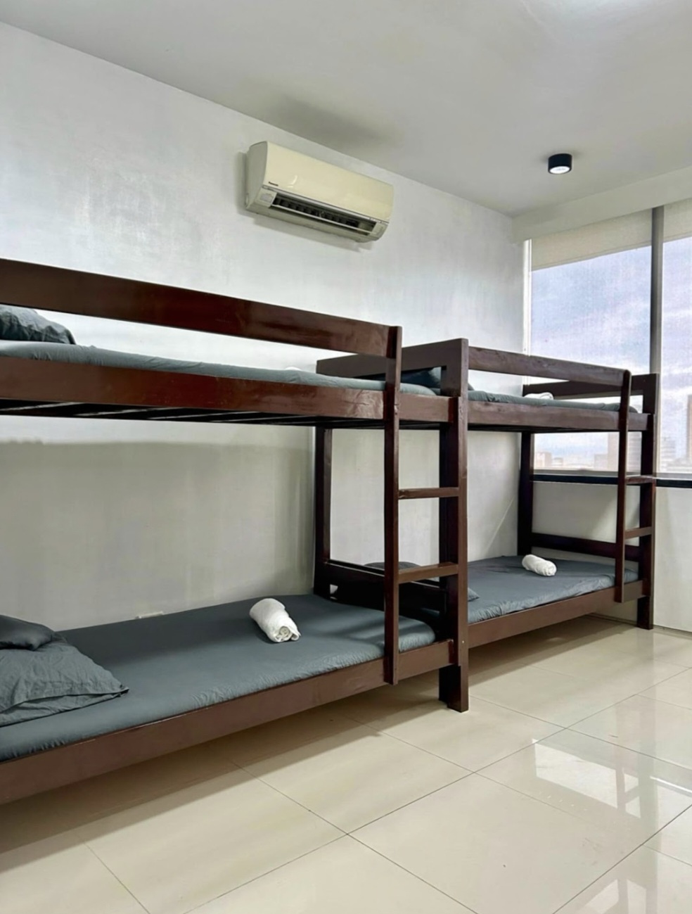 Studio-Condominium https://www.rent.ph/uploads/0019/19777/2026/03/20/10000430191.jpg