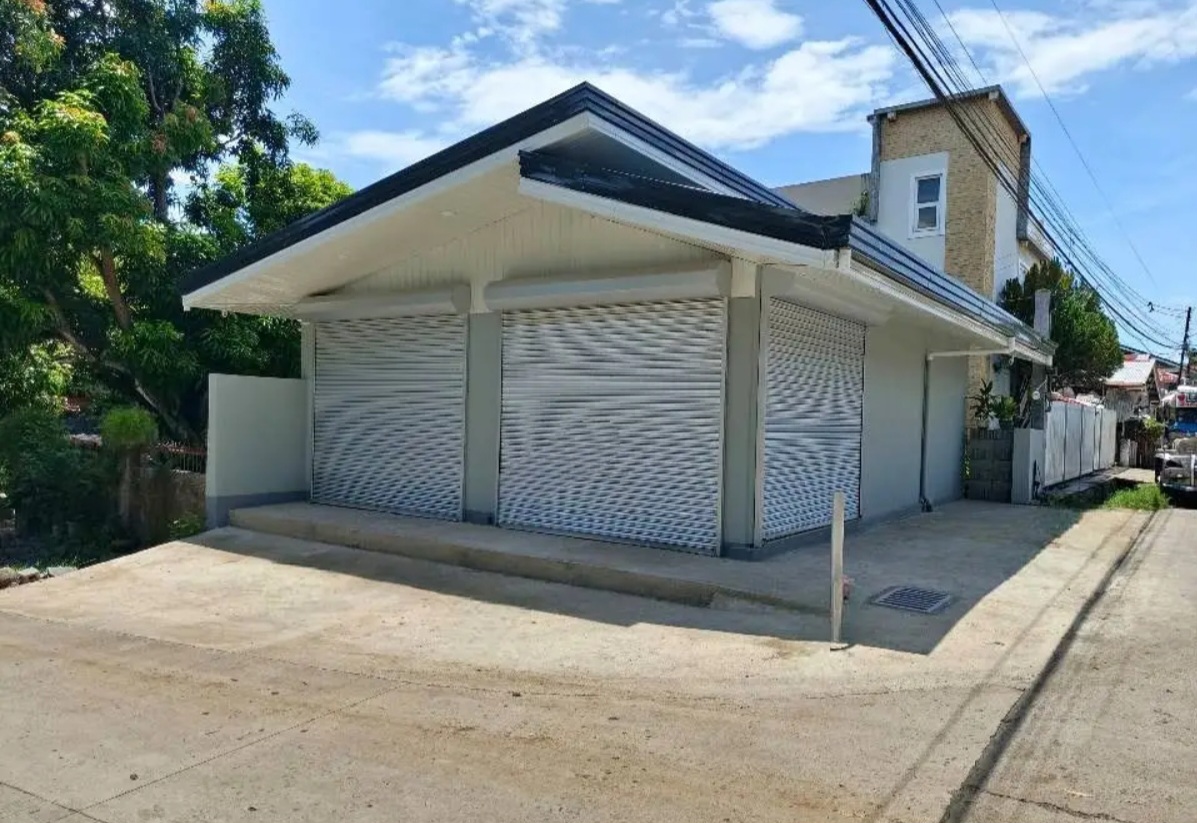 Commercial space for rent. Price starts at PHP 5000 https://www.rent.ph/uploads/0020/20299/2025/06/23/1000000848.jpg