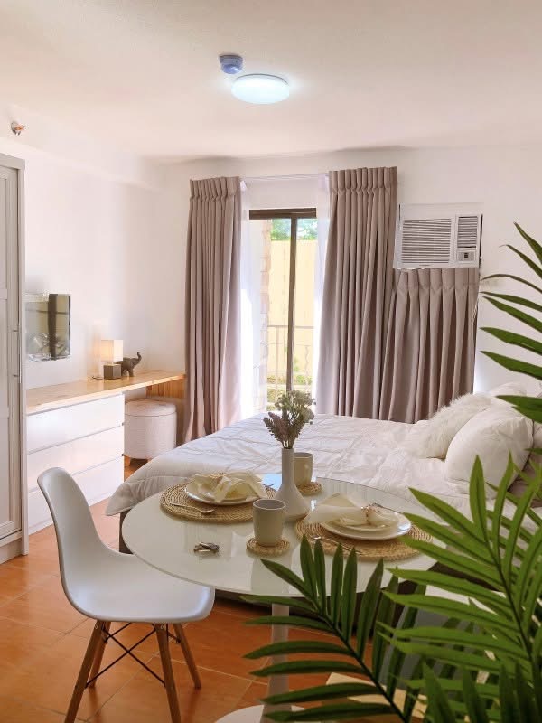 Condominium Studio Unit in One Oasis Cebu For Rent https://www.rent.ph/uploads/0020/20443/2025/06/23/c0cfea8c-67f8-4804-a466-f8c7689697c3.jpeg