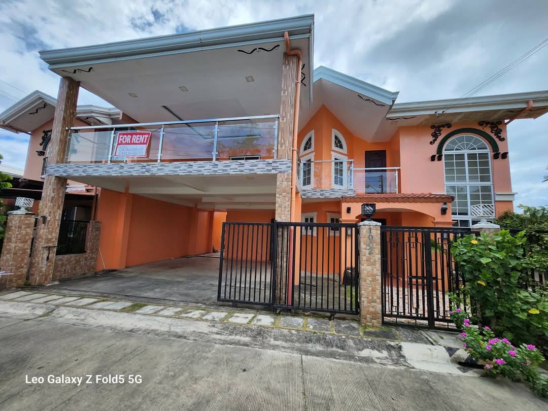 Spacious 6BR House for RENT in Alegria Palms, Cordova, Cebu https://www.rent.ph/uploads/0020/20483/2025/06/27/119.jpg