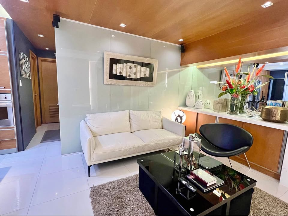 Cozy 2BR for RENT in Avida Towers, IT Park, Across Sugbo Mercado https://www.rent.ph/uploads/0020/20483/2025/10/02/1.jpg
