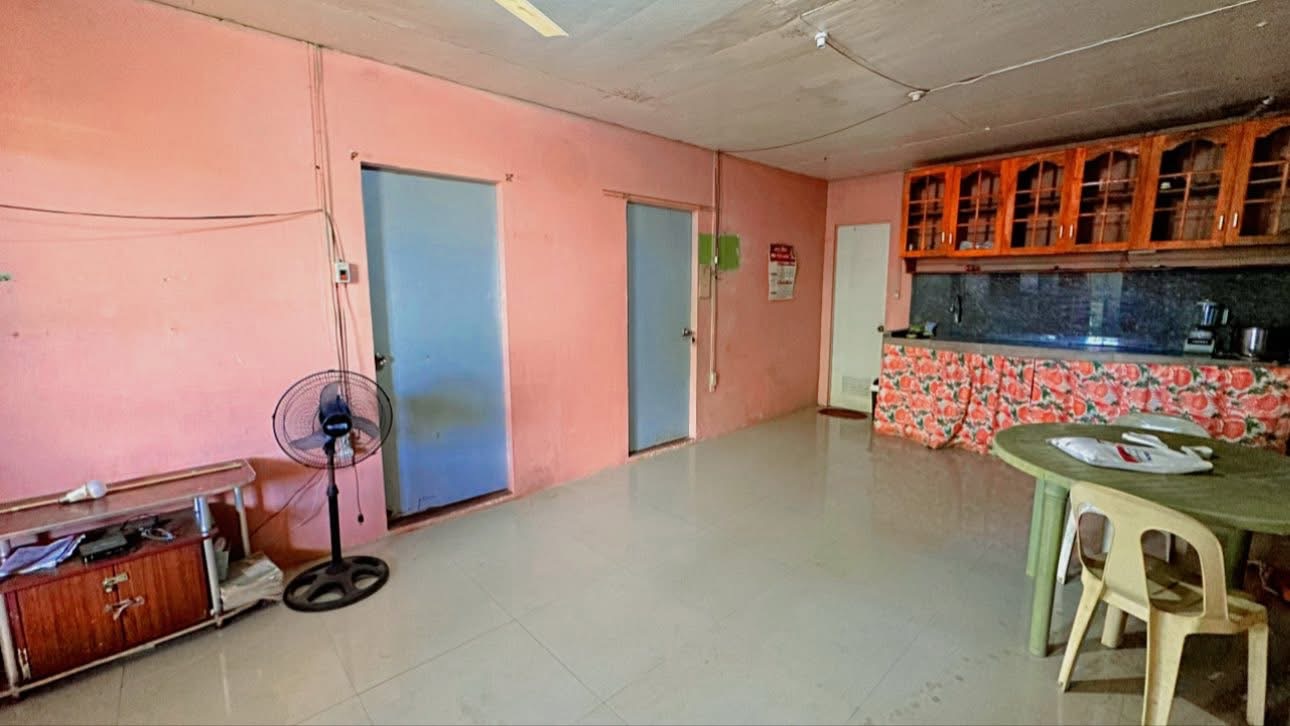 House for Rent https://www.rent.ph/uploads/0021/21426/2025/10/17/img-3603.jpeg
