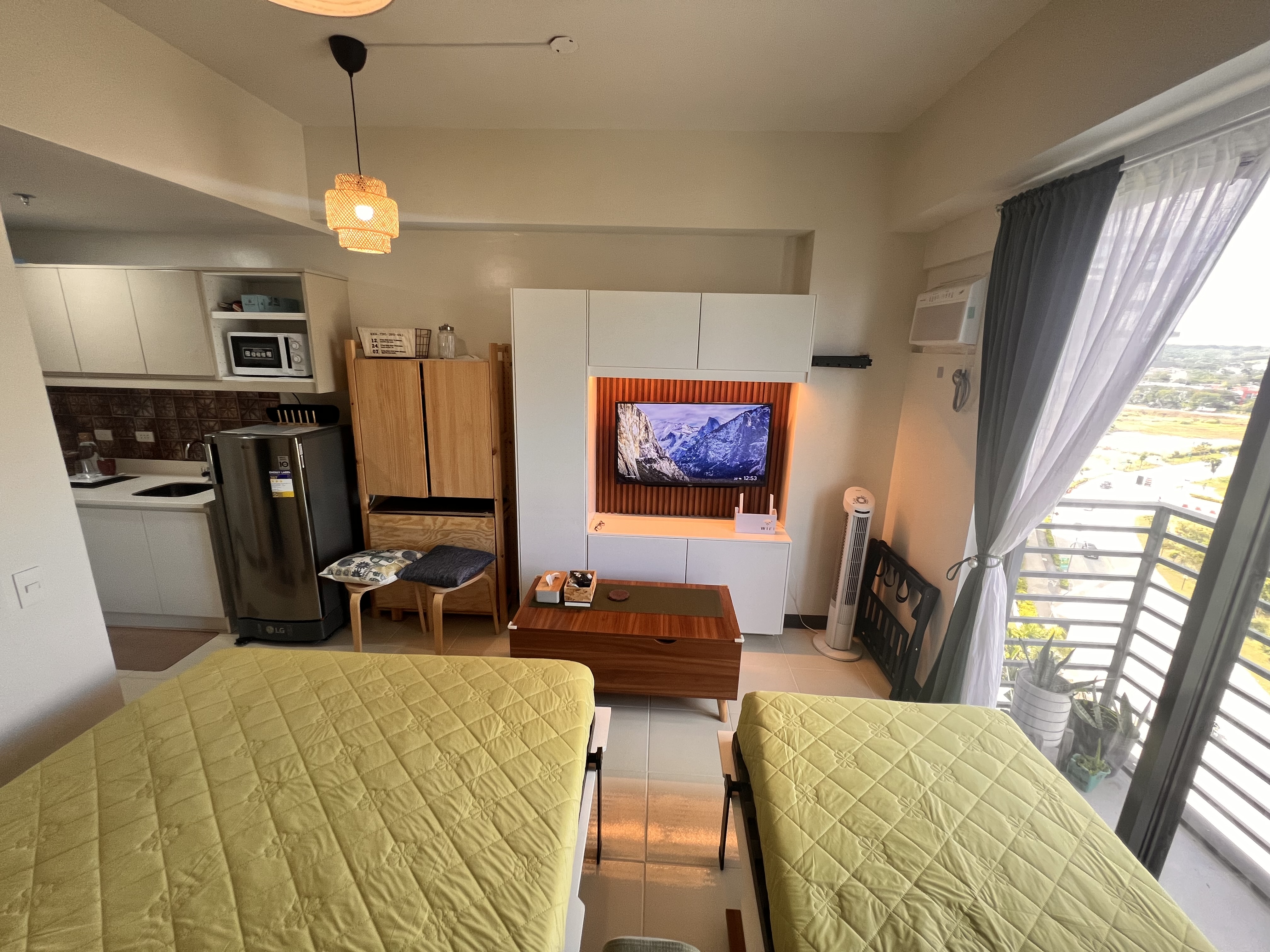 ERGONOMIC STUDIO AT ZADIA GREENFIELD CITY https://www.rent.ph/uploads/0021/21702/2026/02/17/img-5847.jpeg
