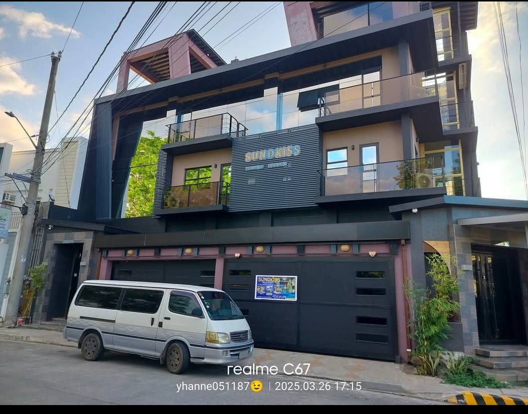 RESORT FOR RENT IN LAGUNA https://www.rent.ph/uploads/0022/22498/2026/01/20/600270000-1906694746891487-9031826550035938498-n1.jpg