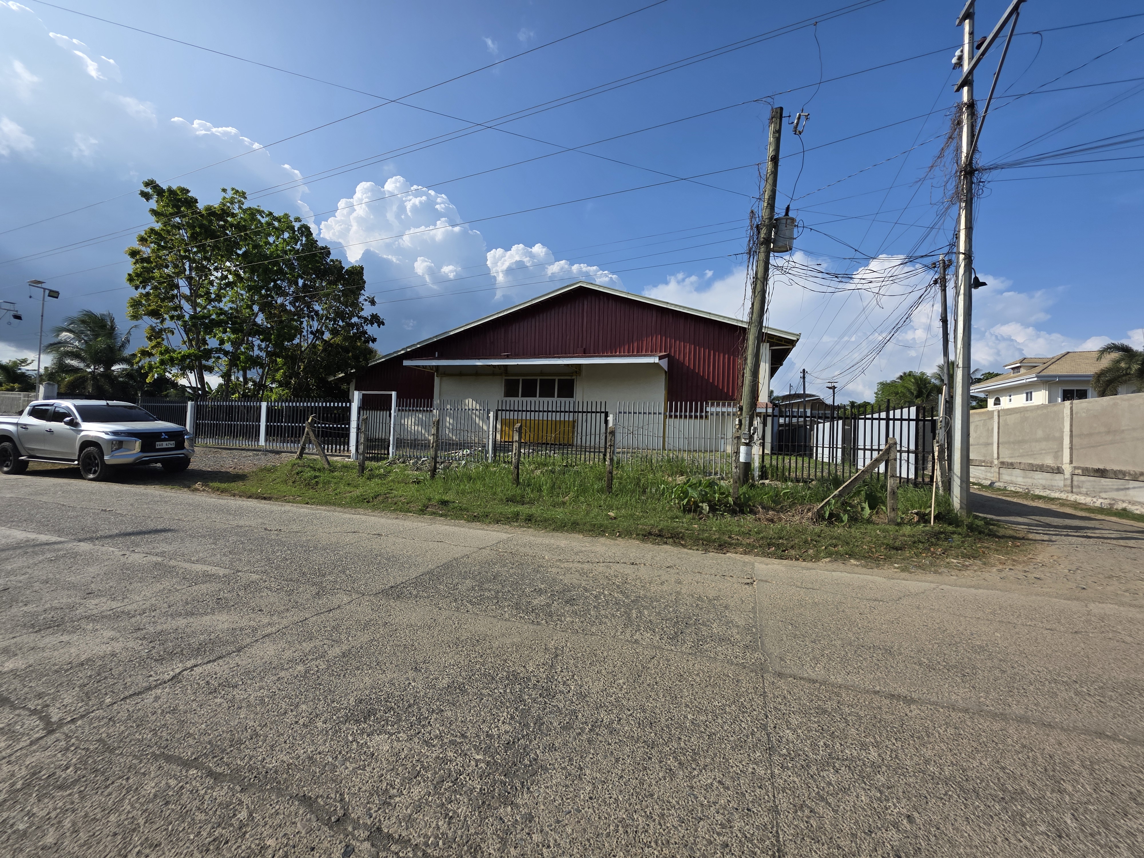 WareHouse with bunkhouse https://www.rent.ph/uploads/0022/22755/2026/03/06/20260302-155831.jpg