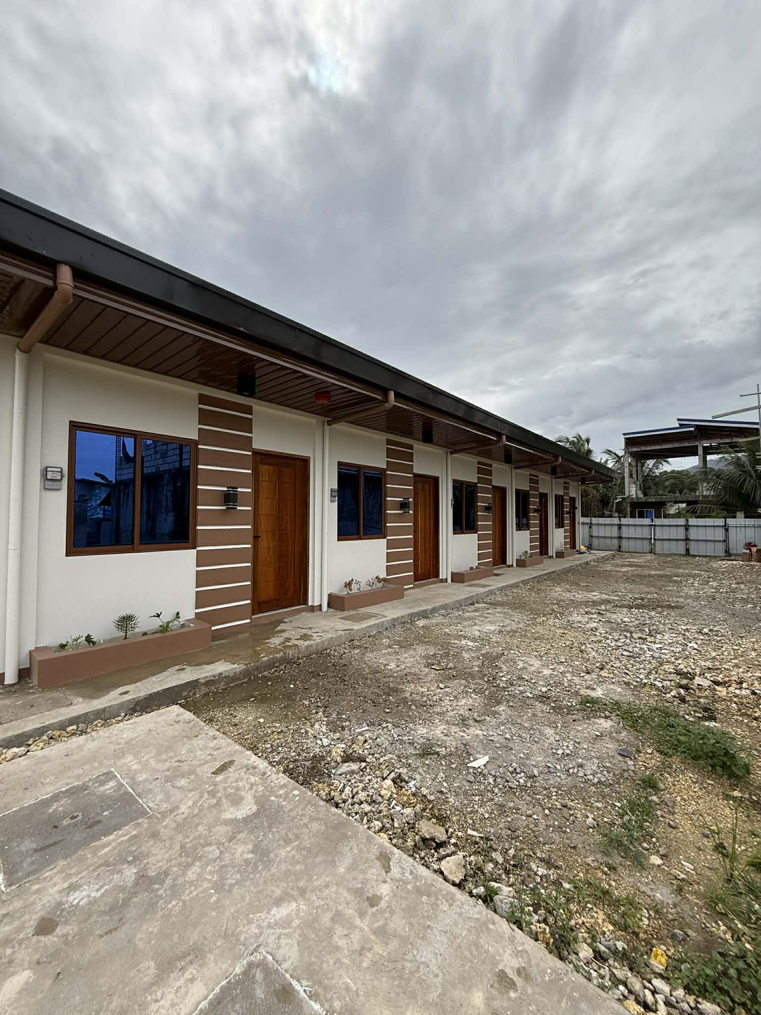 Brand new Studio type Apartment https://www.rent.ph/uploads/0023/23257/2026/02/28/1000001964.jpg